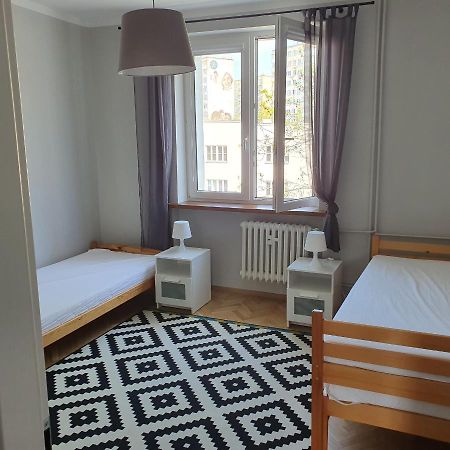 Greyt Apartment Torun Bagian luar foto